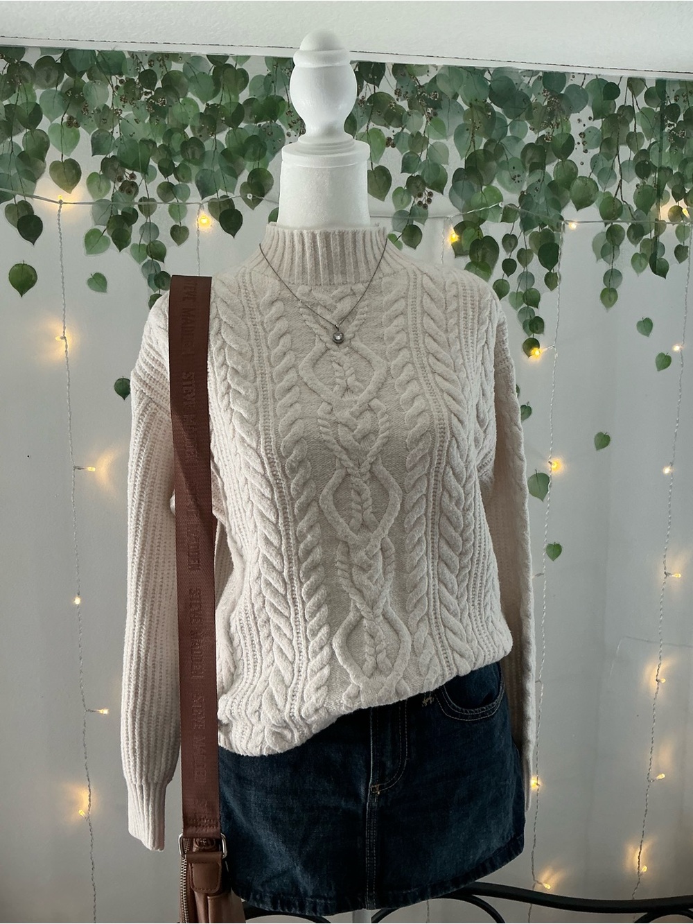 Old Navy SoSoft Cream Cable Knit Mock Neck Sweater